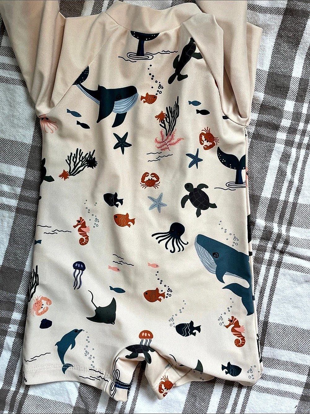 Swim Kids rash gaurd Like New